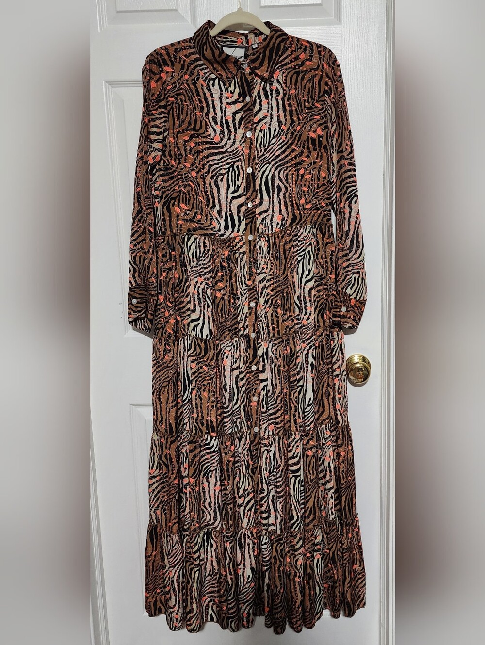 NWT Maxi Dress in Black, Brown & Animal Print by Gold & Silver Paris Sz M/L
